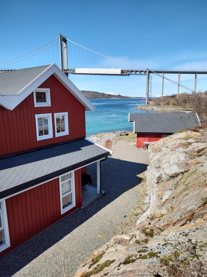Tjeldsundbrua Overnatting - Sjohus1 Evenskjer Экстерьер фото
