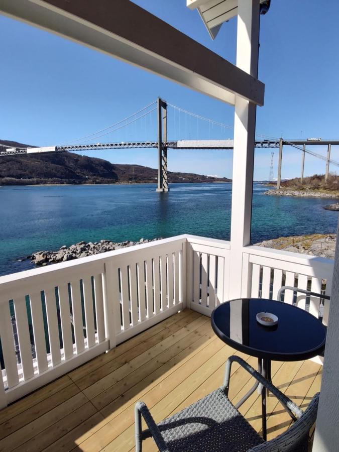 Tjeldsundbrua Overnatting - Sjohus1 Evenskjer Экстерьер фото